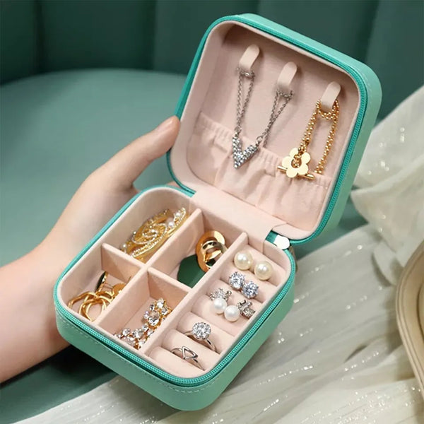 Leather Jewellery Organizer Box with Zipper | Ear Rings & Necklace_Bracelets Holder -  Small Jewellery Box Vanity Hanger Stand Velvet No Ratings