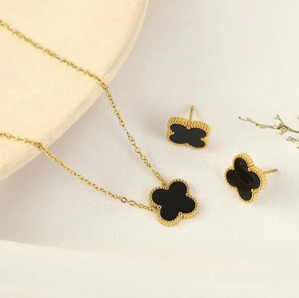 Four Leaf Clover set