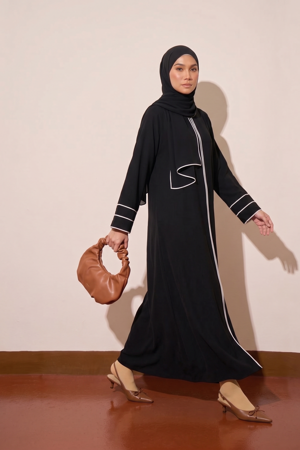 Elegant Line Classic Abaya