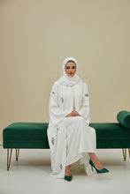 Nur al-Bahar Women Abaya.