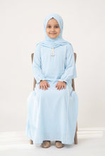 Pearl Touch Abaya