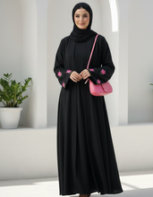 Petal Noir abaya