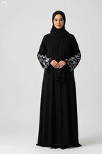 Threaded Veil Abaya