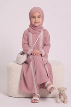 Classic Lace Abaya