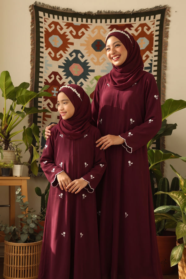 flower style Mommy and Me Abaya Set