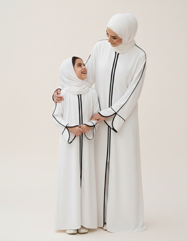 Noor Contrast Abaya