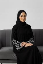 Threaded Veil Abaya