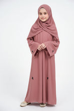 Chestnut Bloom Abaya