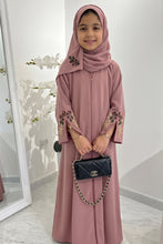 Minha kid abaya
