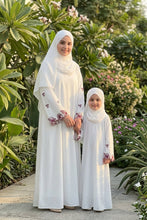 Gulnaar Abaya Set