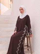 Zarnoor Abaya