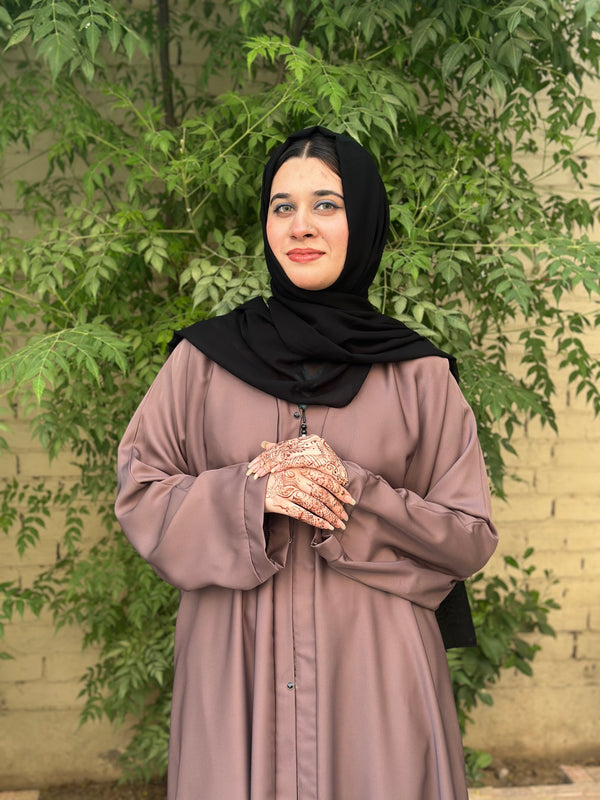 Luxe Noir Front-Open Abaya.