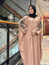 Elegant Handwork Abaya-113