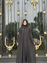 Radient Elegence abaya.