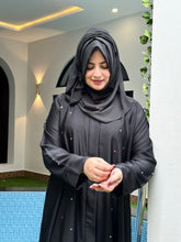 Radient Elegence abaya.