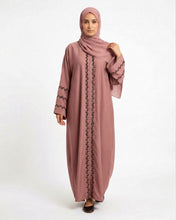 Willow Vine Embroidered Abaya