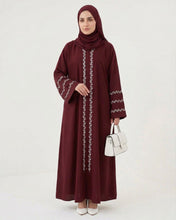 Willow Vine Embroidered Abaya
