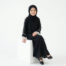 Tulle Edge Abaya
