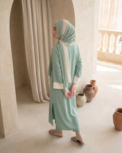 Contrast Cuff Side‑Slit Set