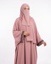 Botanic Thread Flow Abaya