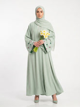 Noor-e-Qalb Emb Abaya