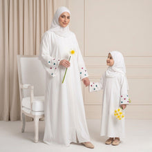 Noor-e-Qalb Emb Mummy And Me Abaya Set