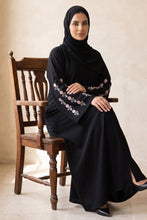 Floral Vine Emb Abaya