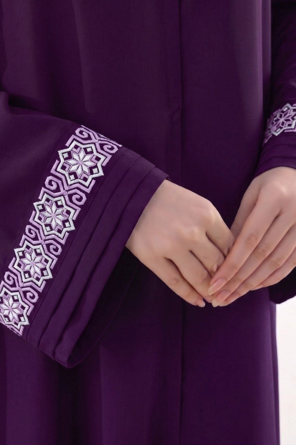 Zaria Geometric Grace Abaya