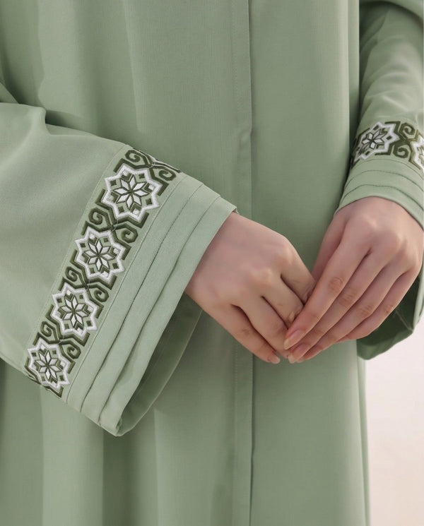 Zaria Geometric Grace Abaya