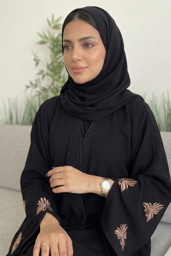 Nayra Palm Embroidered Abaya