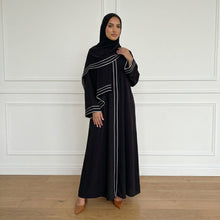Ameera Contrast Line Abaya