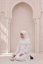 Kids abaya with sleeves pearls