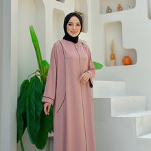 Soft Bloom Piped Abaya