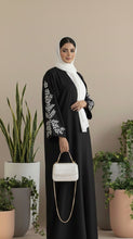 Leaf embroidery abaya
