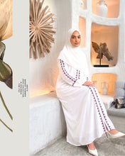 Reya Embroidered Flow Abaya