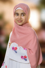 Seashell Bloom Abaya