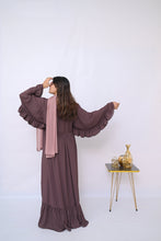 Dania's Chic Frill Abaya