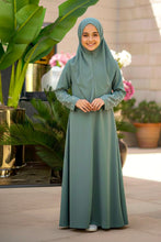 kids pearl  Sleeve Abaya