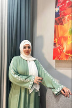 Leaf sleeves Embroidery abaya